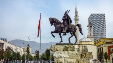 Arnavutluk-Tiran-Balkan turu