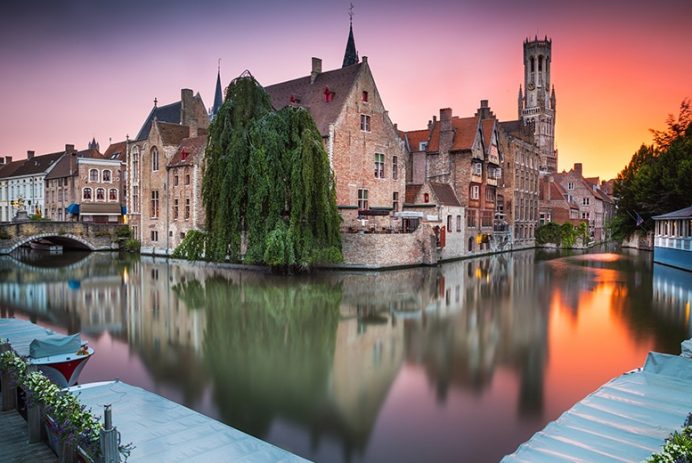 Avrupa'nın En Romantik Şehirlerinden Brugge